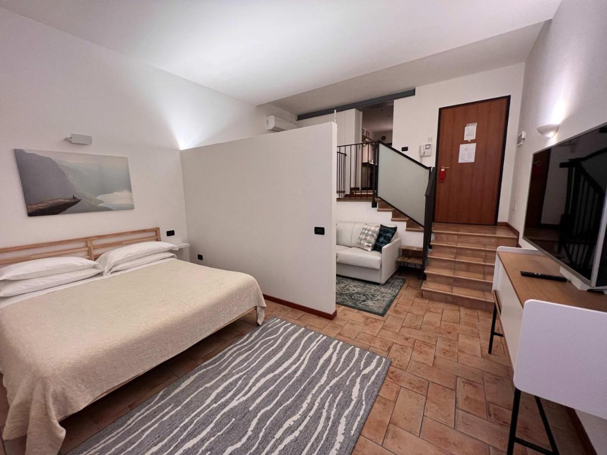 Palazzo Brando - Living Apartments トレヴィーゾ エクステリア 写真