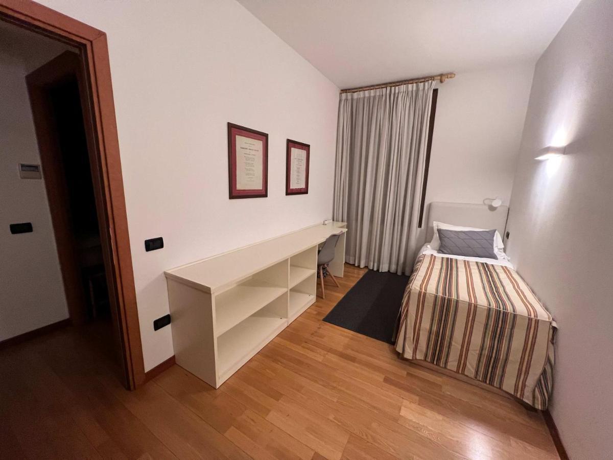 Palazzo Brando - Living Apartments トレヴィーゾ エクステリア 写真