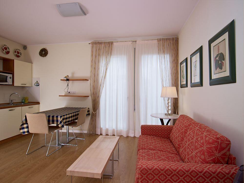 Palazzo Brando - Living Apartments トレヴィーゾ エクステリア 写真