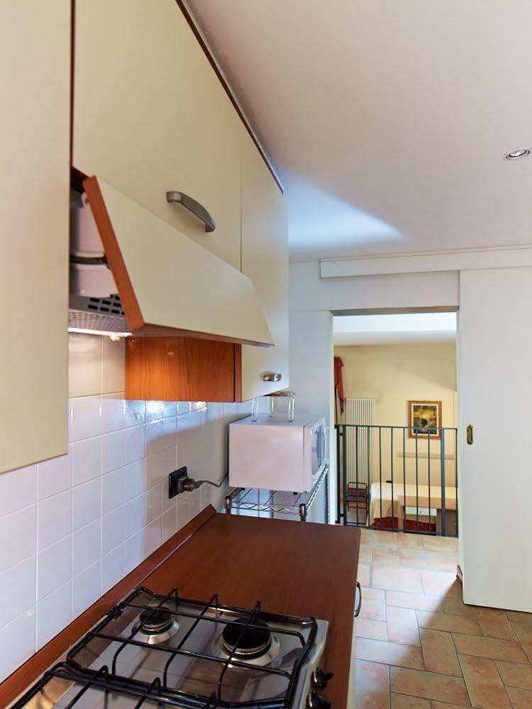 Palazzo Brando - Living Apartments トレヴィーゾ エクステリア 写真