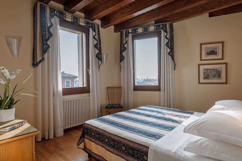 Palazzo Brando - Living Apartments トレヴィーゾ 部屋 写真